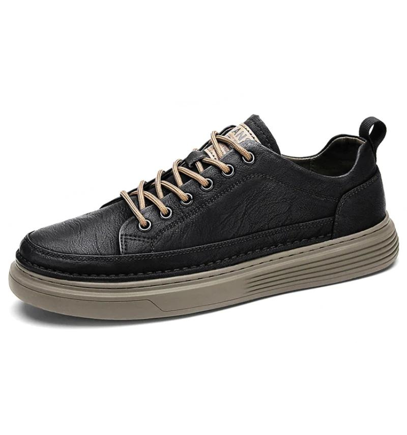 Tênis Masculino em Couro Tecnológico: Conforto e Estilo Diário