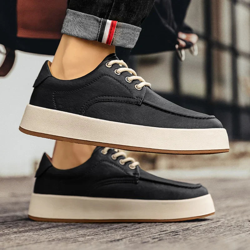 Sapatênis Masculino em Couro Tecnológico - Conforto e Estilo Casual