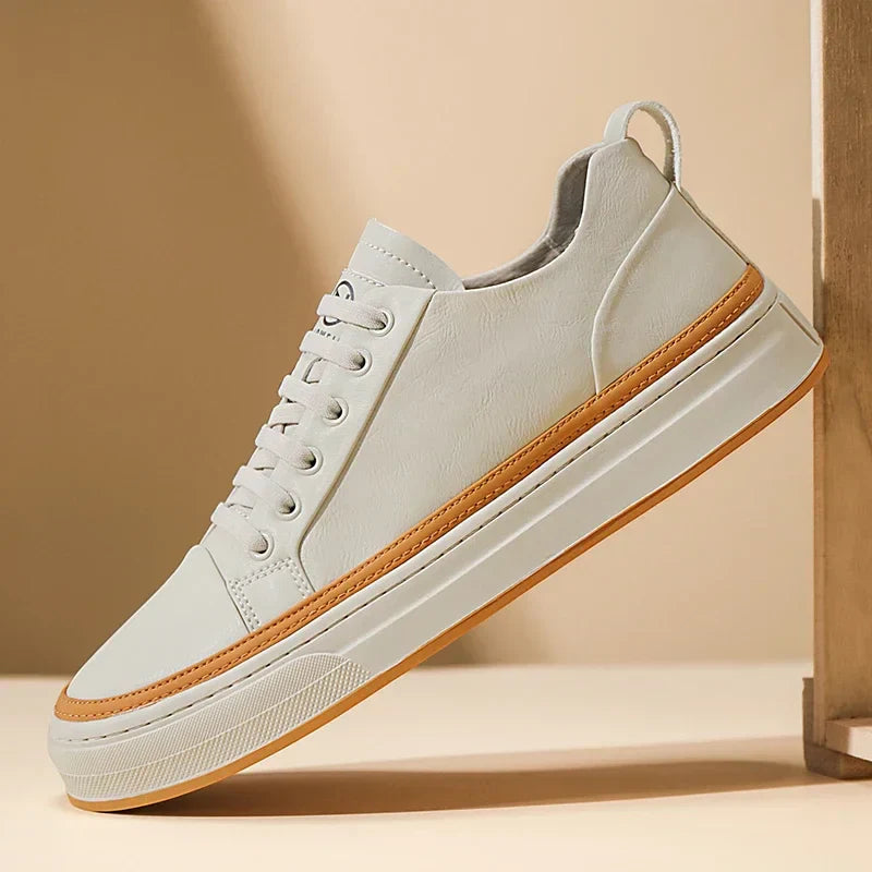 Tênis Masculino em Couro Tecnológico - Conforto e Estilo Diário