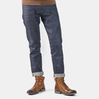 Bota Masculina em Couro Genuíno: Estilo e Durabilidade Urbanos