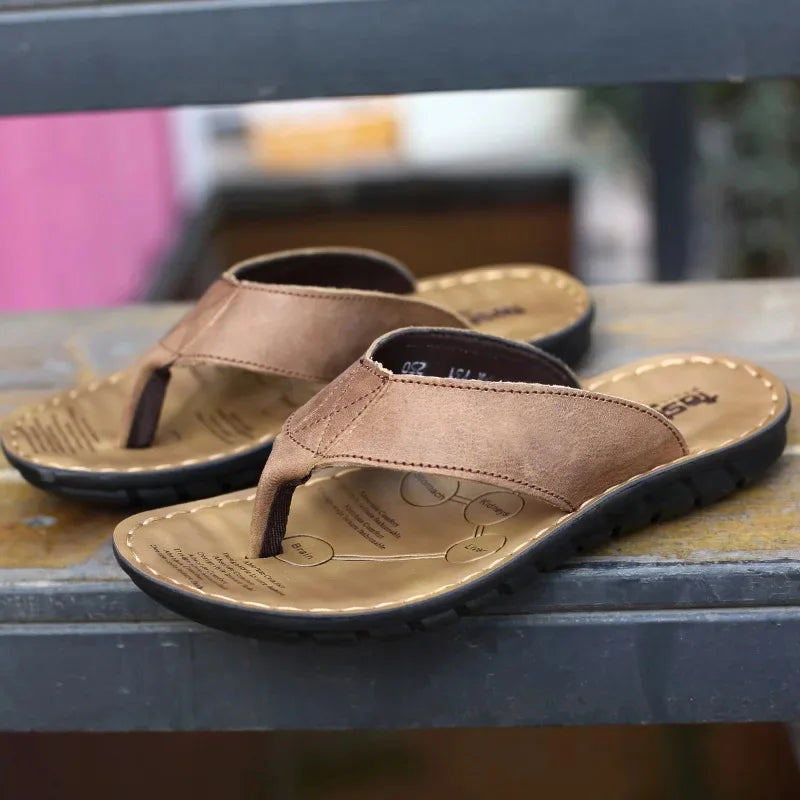 Chinelo de Couro Genuíno Ortopédico com Conforto e Estilo