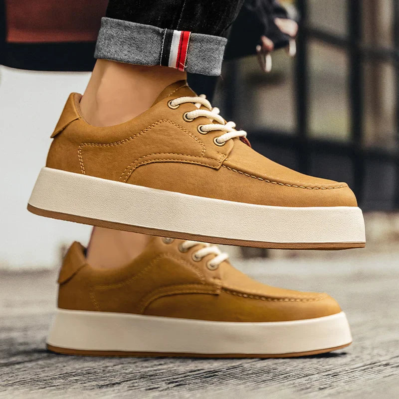 Sapatênis Masculino em Couro Tecnológico - Conforto e Estilo Casual