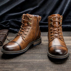 Bota Masculina em Couro Genuíno: Estilo e Durabilidade Urbanos