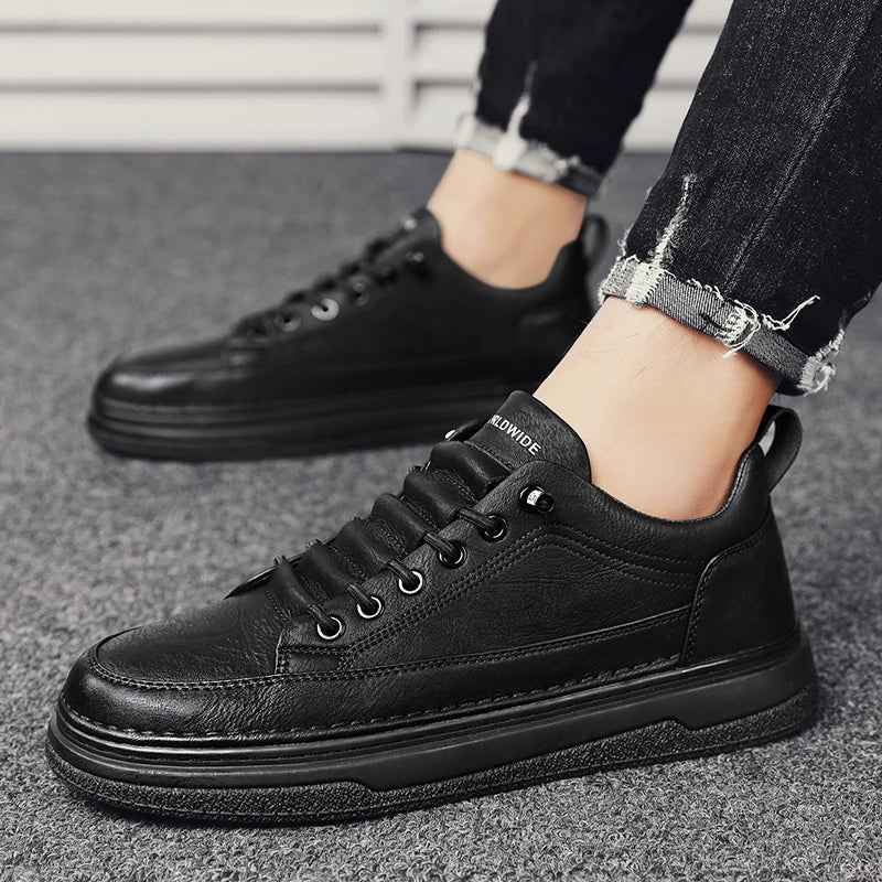 Tênis Masculino Casual em Couro Tecnológico - Estilo e Conforto