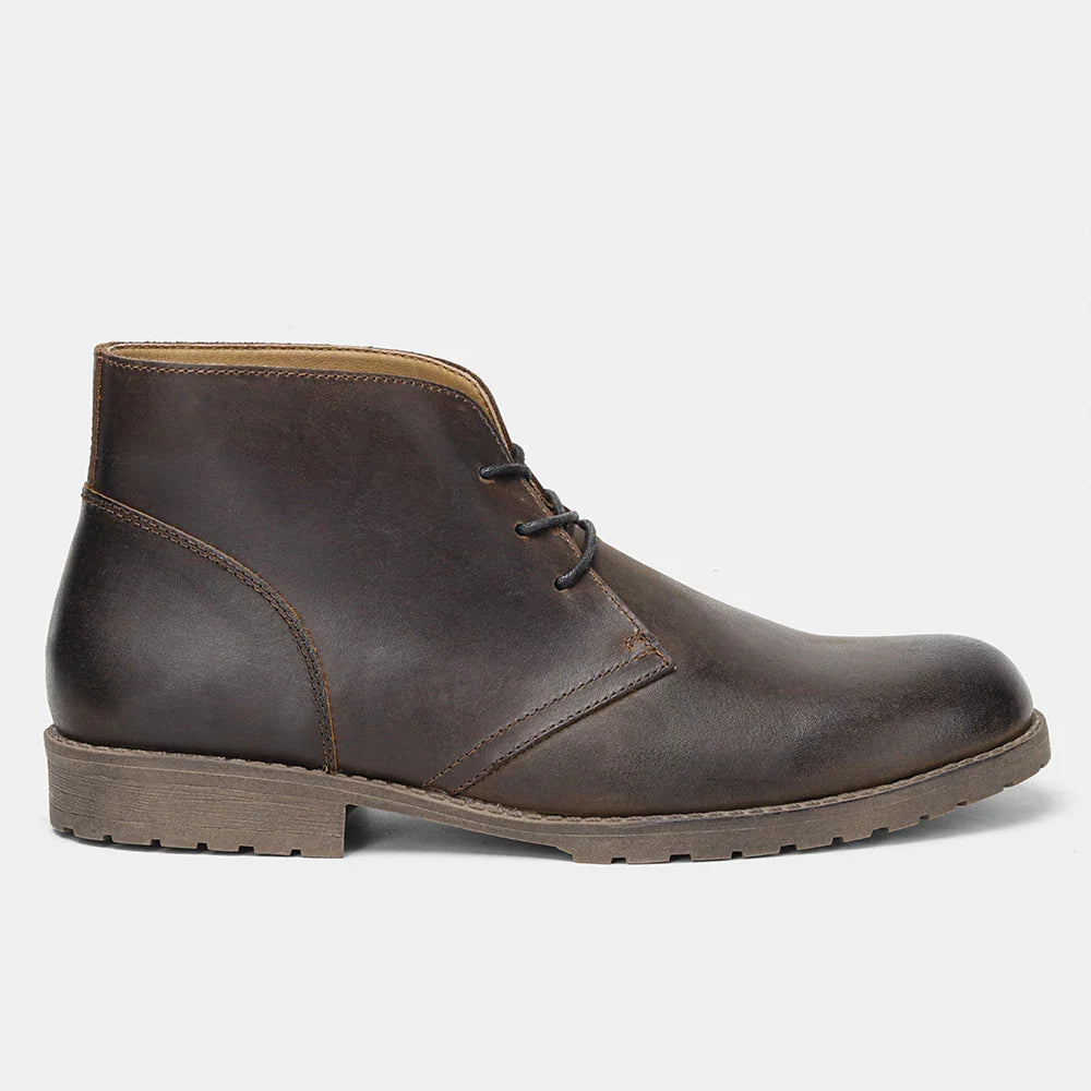 Bota Masculina em Couro Tecnológico - Elegância e Resistência