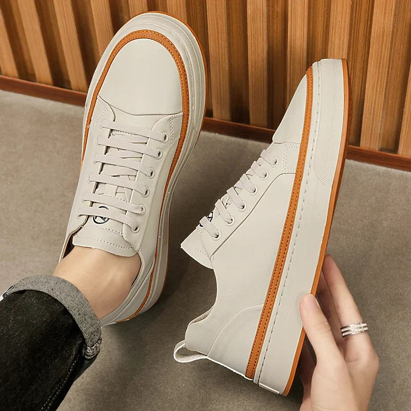 Tênis Masculino em Couro Tecnológico - Conforto e Estilo Diário