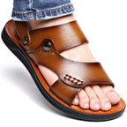 Sandália Masculina em Couro Tecnológico com Sola Ortopédica Confortável