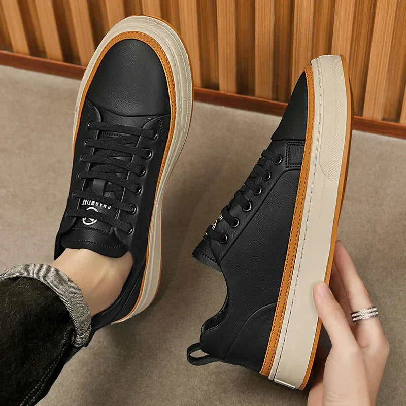 Tênis Masculino em Couro Tecnológico - Conforto e Estilo Diário