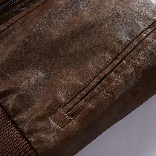 Jaqueta Masculina de Couro Genuíno MotorJack Premium - Estilo e Durabilidade