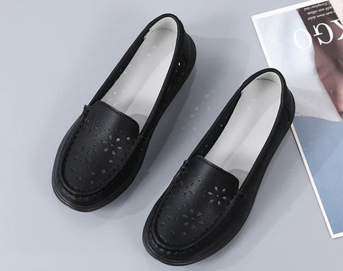 Mocassim Feminino em Couro Tecnológico: Conforto e Elegância Diária