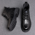 Bota Unissex em Couro Tecnológico: Elegância e Durabilidade Superior