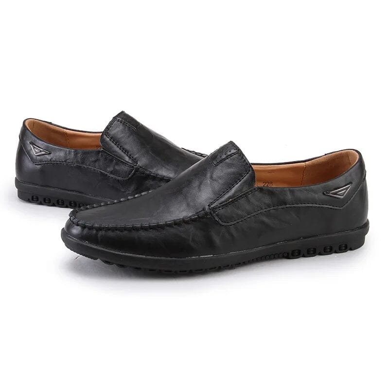 Mocassim Masculino em Couro Tecnológico: Elegância e Conforto Duradouros