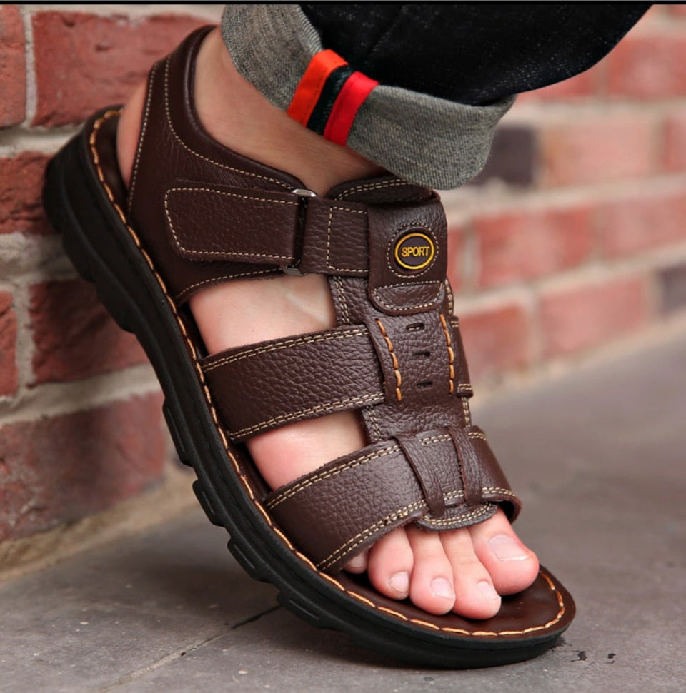 Sandália Masculina de Couro Genuíno com Suporte Ortopédico