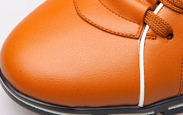 Sapato Masculino em Couro Genuíno: Estilo Elegante e Conforto