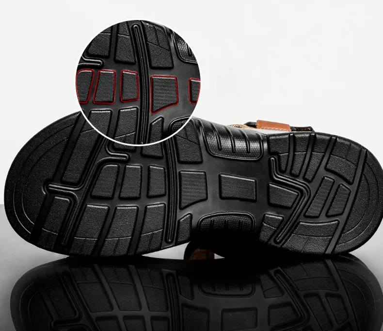 Sandália em Couro Tecnológico com Conforto Ortopédico e Ajuste Perfeito