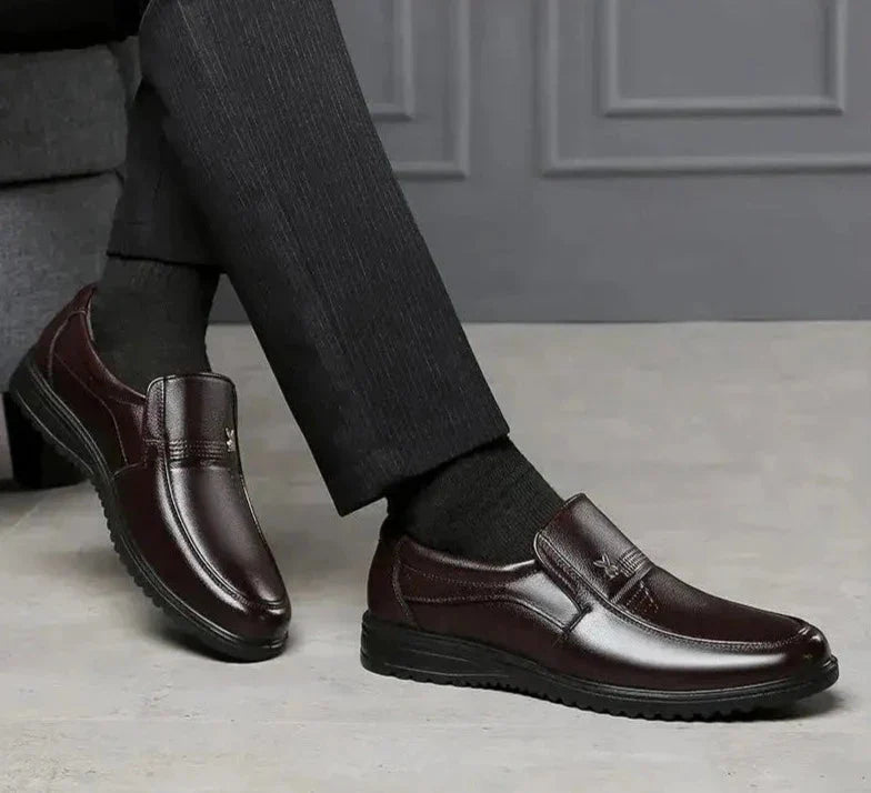 Sapato Social Masculino de Couro - Maximilian