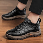 Tênis Masculino em Couro Tecnológico - Conforto e Estilo Diário