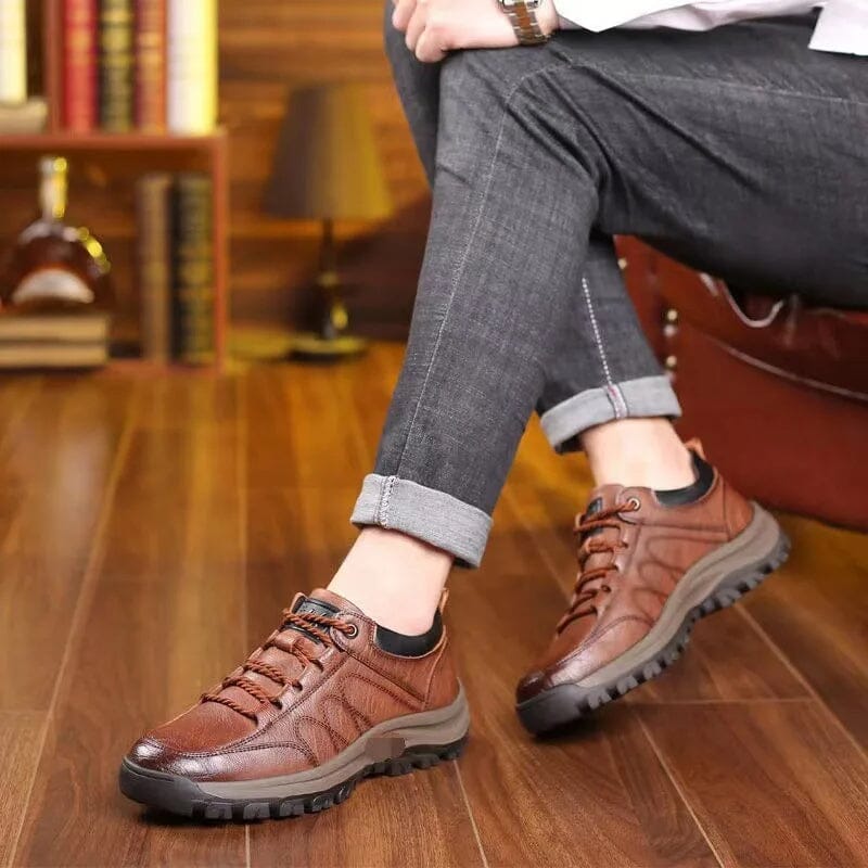 Tênis Masculino em Couro Tecnológico - Conforto e Estilo Diário